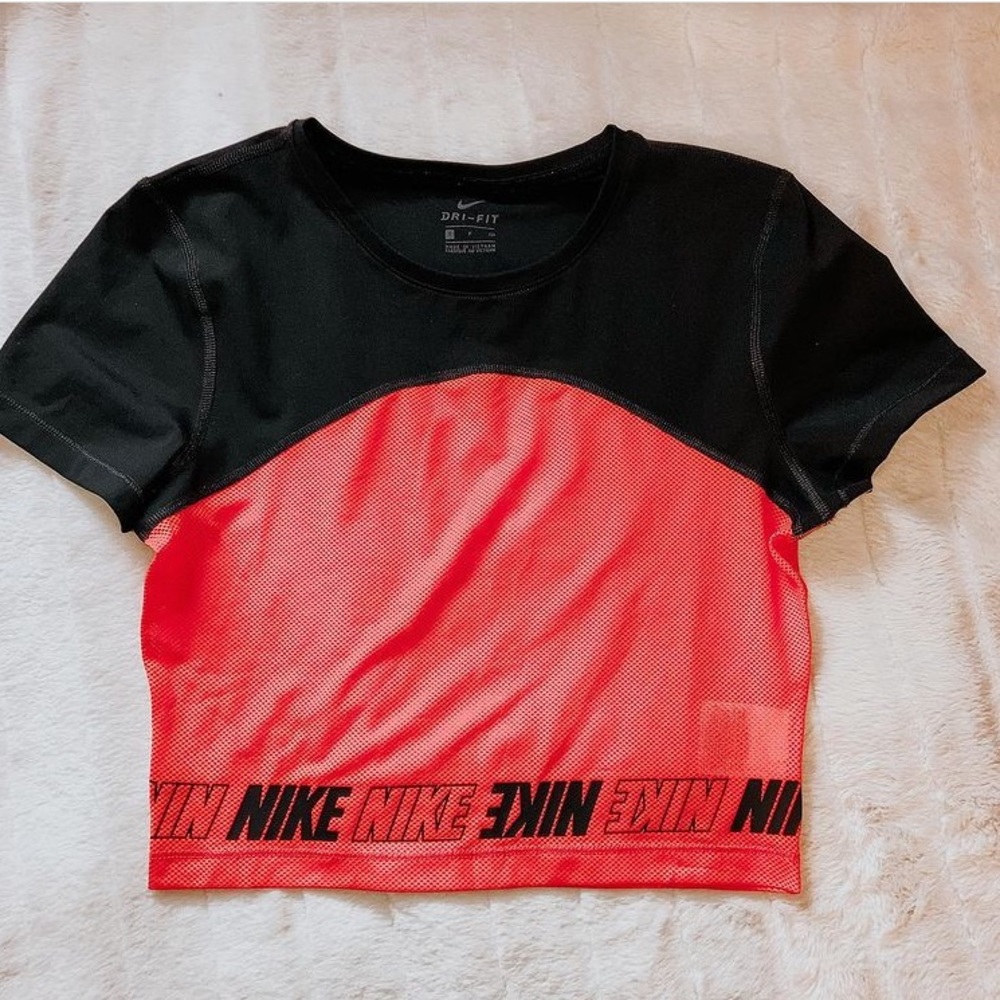 Nike Black and Red Cropped Dri-FIT Tee